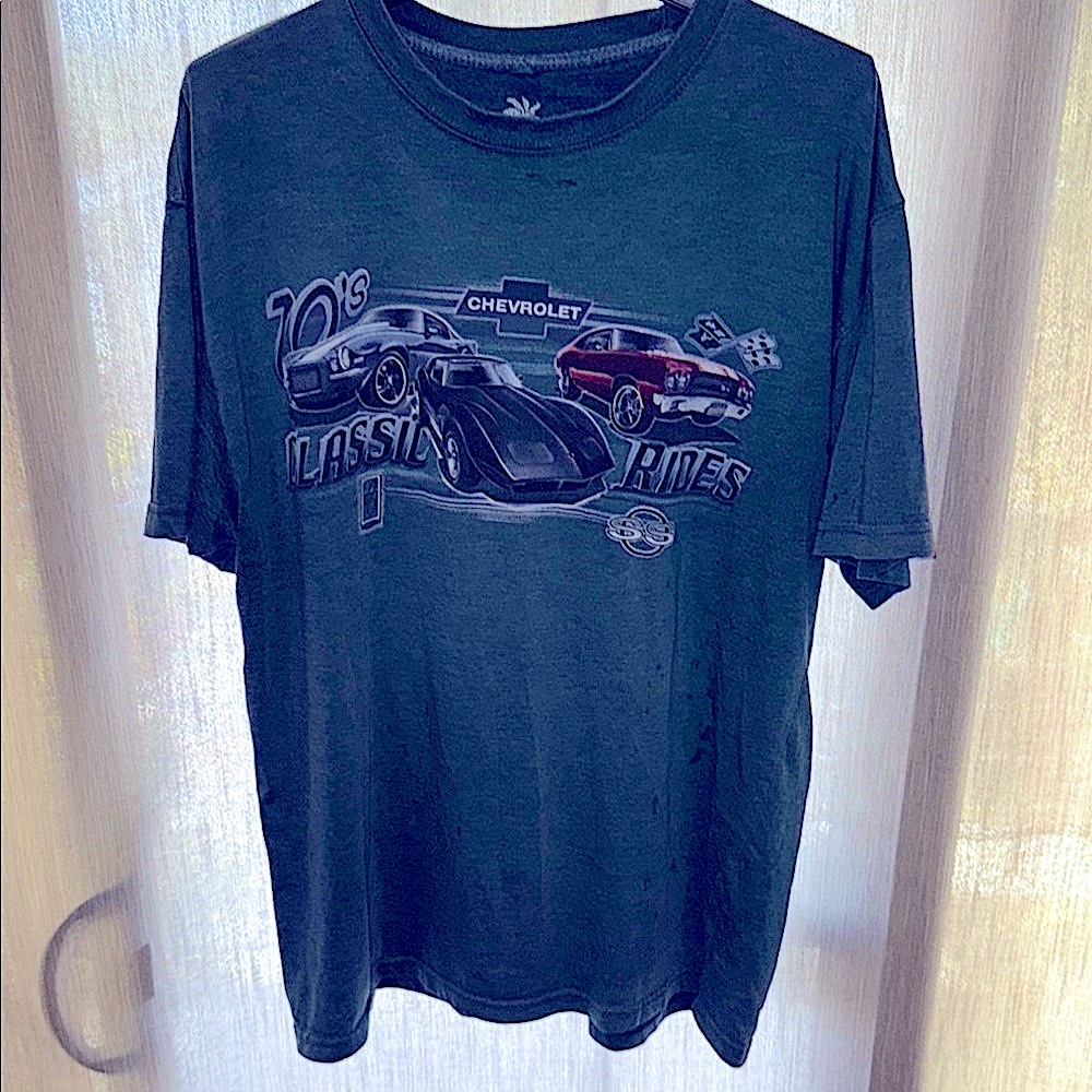 Vintage fade Newport Blue 70’s Classic Rides (Chevrolet) Short Sleeve Tee